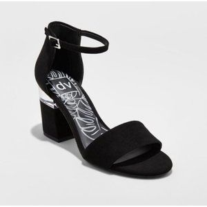 Dolce Vita DV Tisha Black Block Heel Sandal